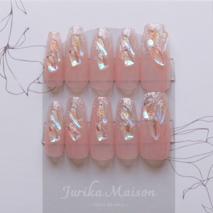 Jurika Maison long ombre press on nails