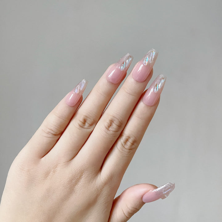 Jurika Maison pink press on nails