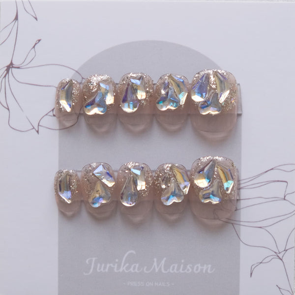 Jurika Maison luxury press on nails