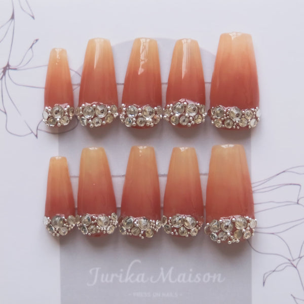 Jurika Maison ruby crystal press on nails